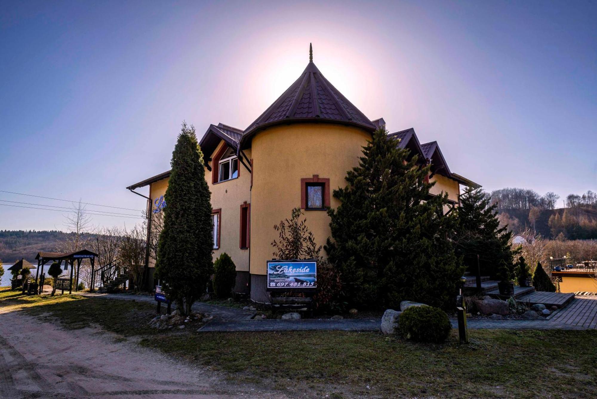 Pensjonat Nad Jeziorem Lakeside Brodnica Dolna Exterior photo