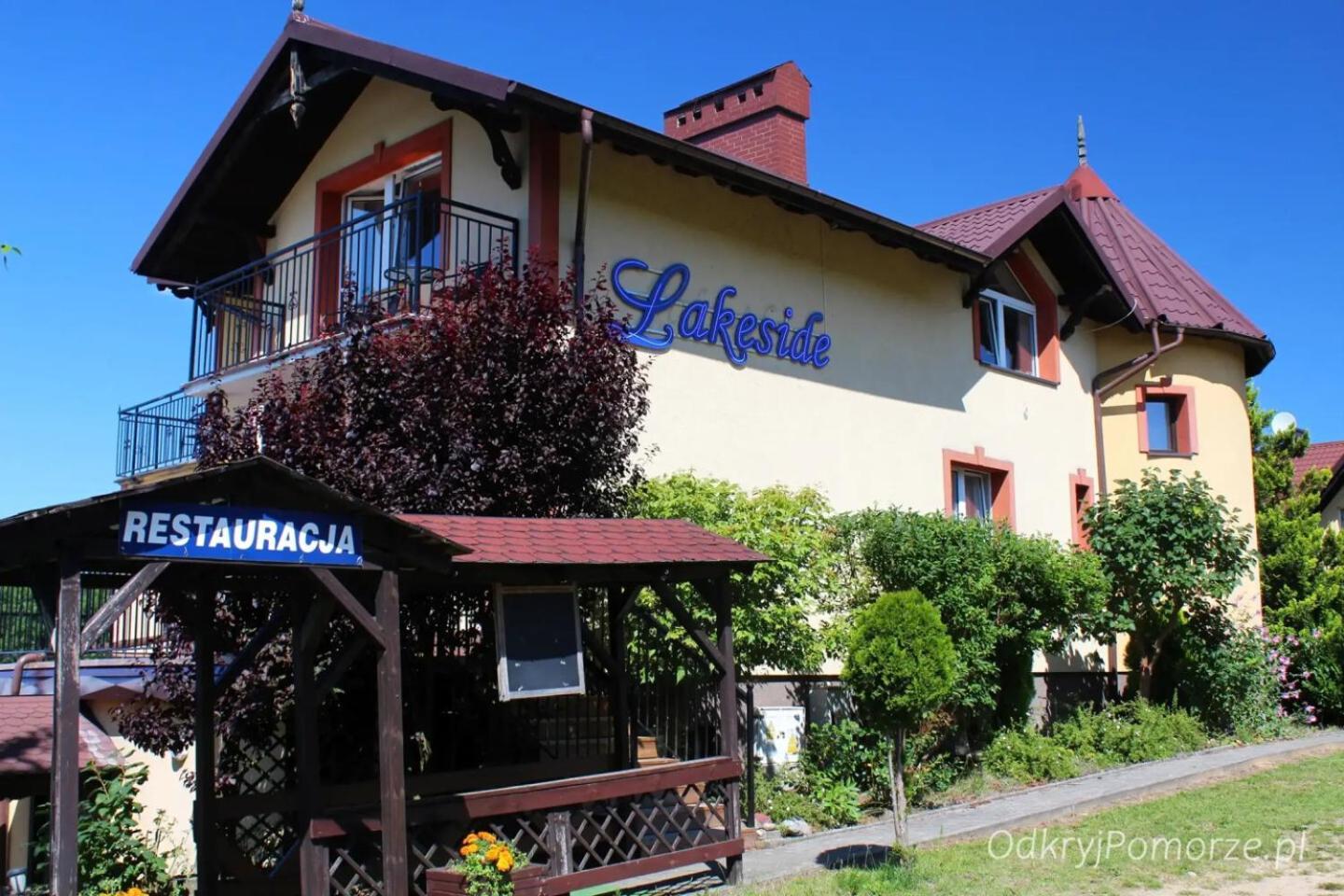 Pensjonat Nad Jeziorem Lakeside Brodnica Dolna Exterior photo